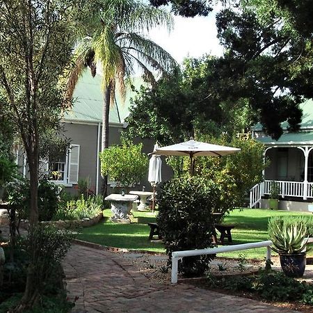 Housemartin Lodge & Self Catering De Rust 外观 照片