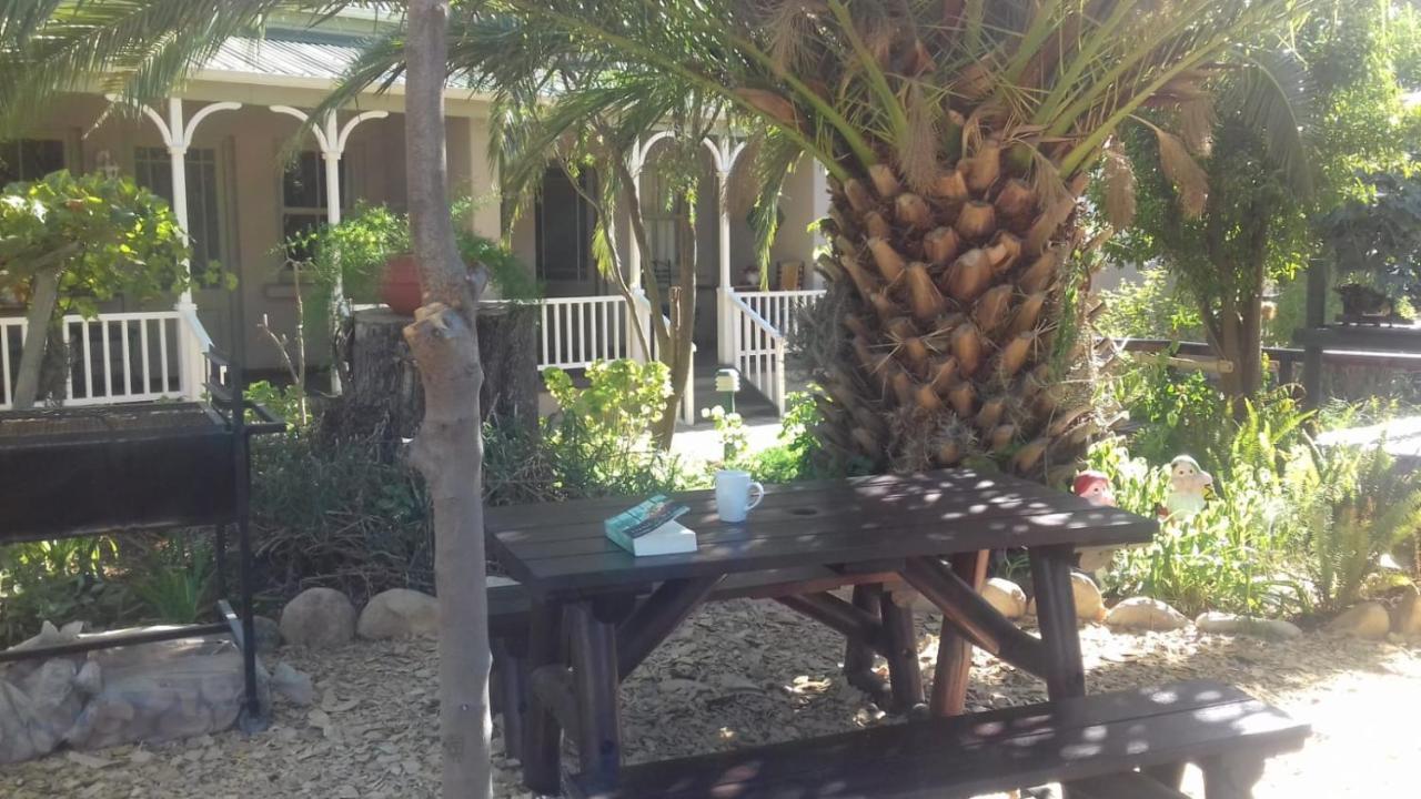 Housemartin Lodge & Self Catering De Rust 外观 照片