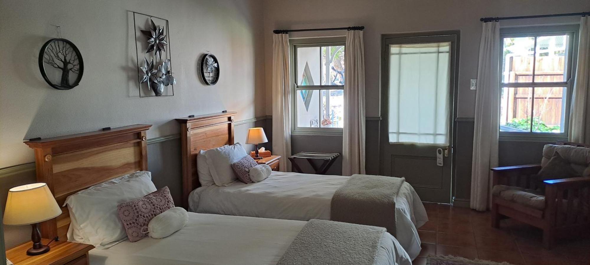 Housemartin Lodge & Self Catering De Rust 外观 照片