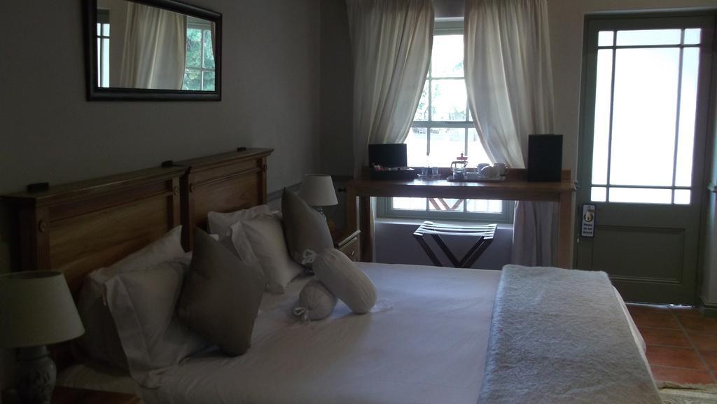Housemartin Lodge & Self Catering De Rust 外观 照片